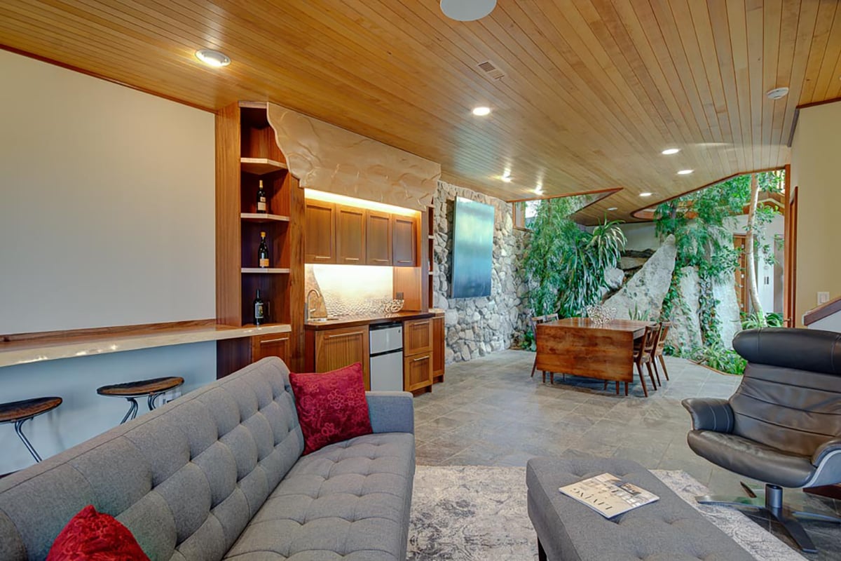newcastle-wine-storage-lounge-19