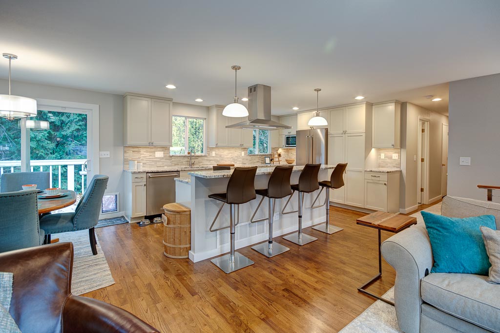 Shoreline Kitchen, Living & Bath | Better Builders
