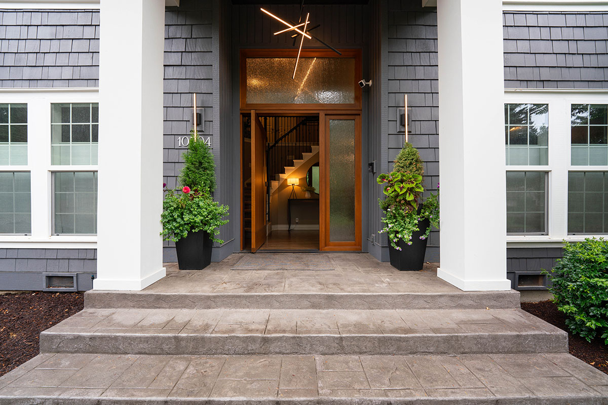 Redmond Entry Way Refresh | Better Builders